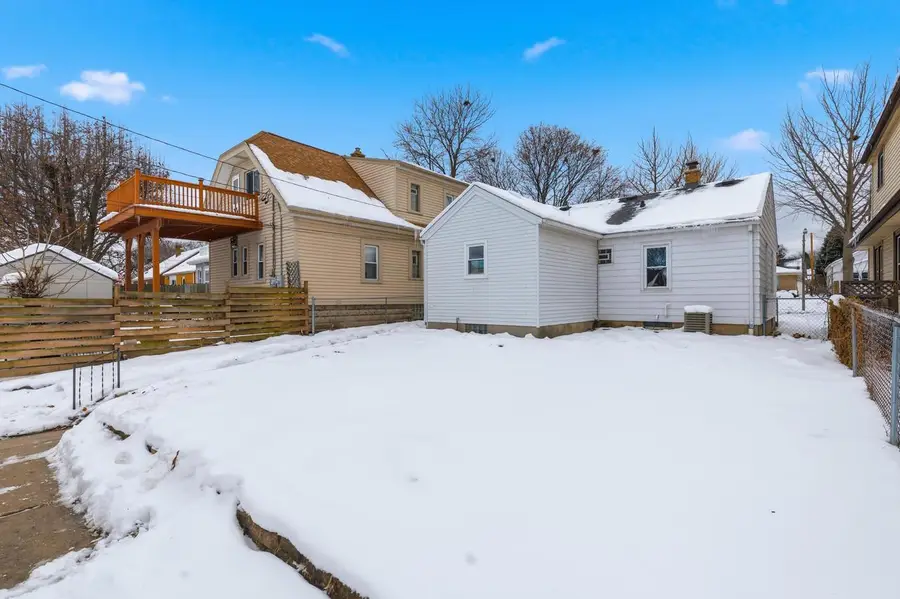 2706 S 48th STREET, Milwaukee, WI 53219 - Image #2