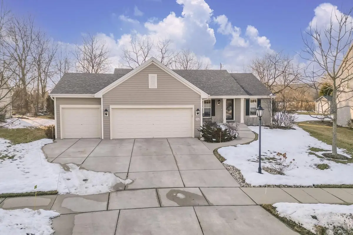 W207N17393 Parkview DRIVE, Jackson, WI 53037 - #1