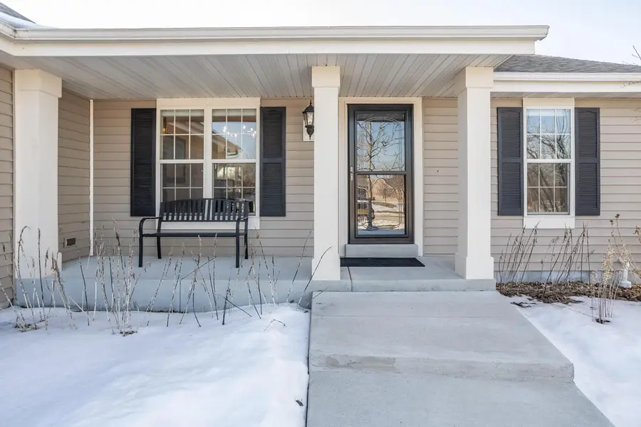 W207N17393 Parkview DRIVE, Jackson, WI 53037 - #3