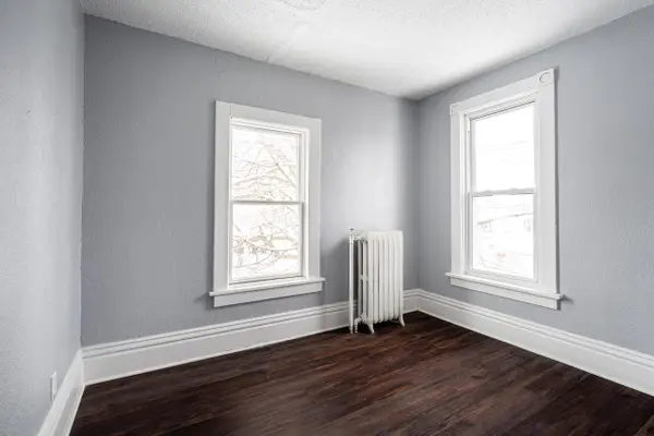 824 W Minnesota AVENUE, South Milwaukee, WI 53172