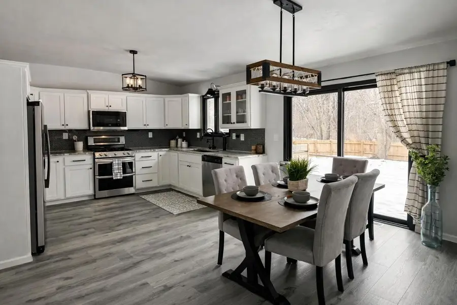 9272 11th AVENUE, Pleasant Prairie, WI 53158 - #3