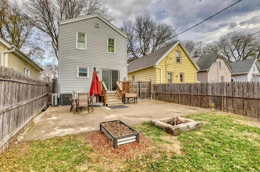 6919 Harvey AVENUE, Wauwatosa, WI 53213 - #3