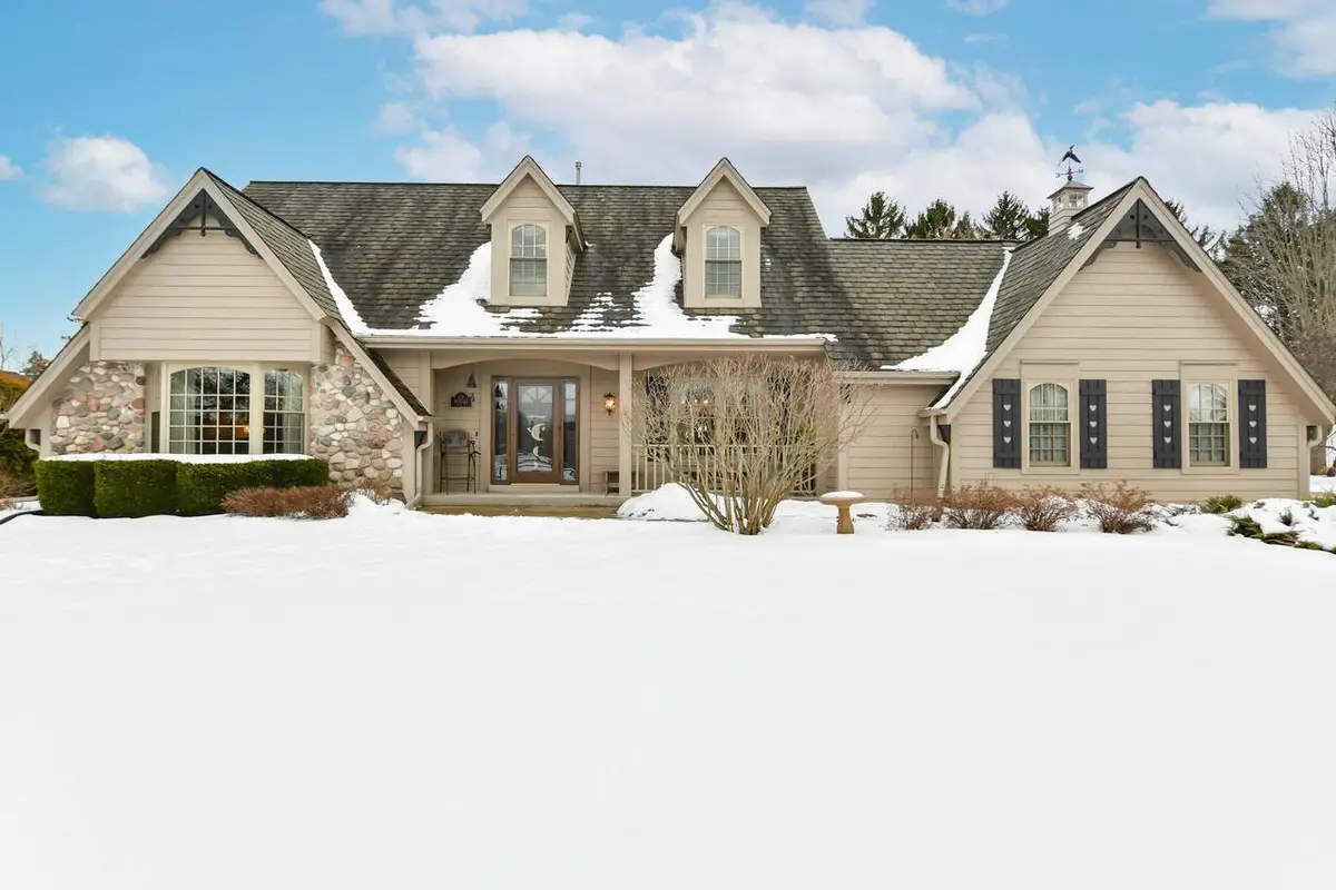 S74W14303 Settler WAY, Muskego, WI 53150 - #1