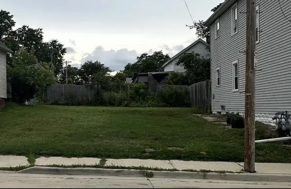 1016 DAVIS PLACE, Racine, WI 53403