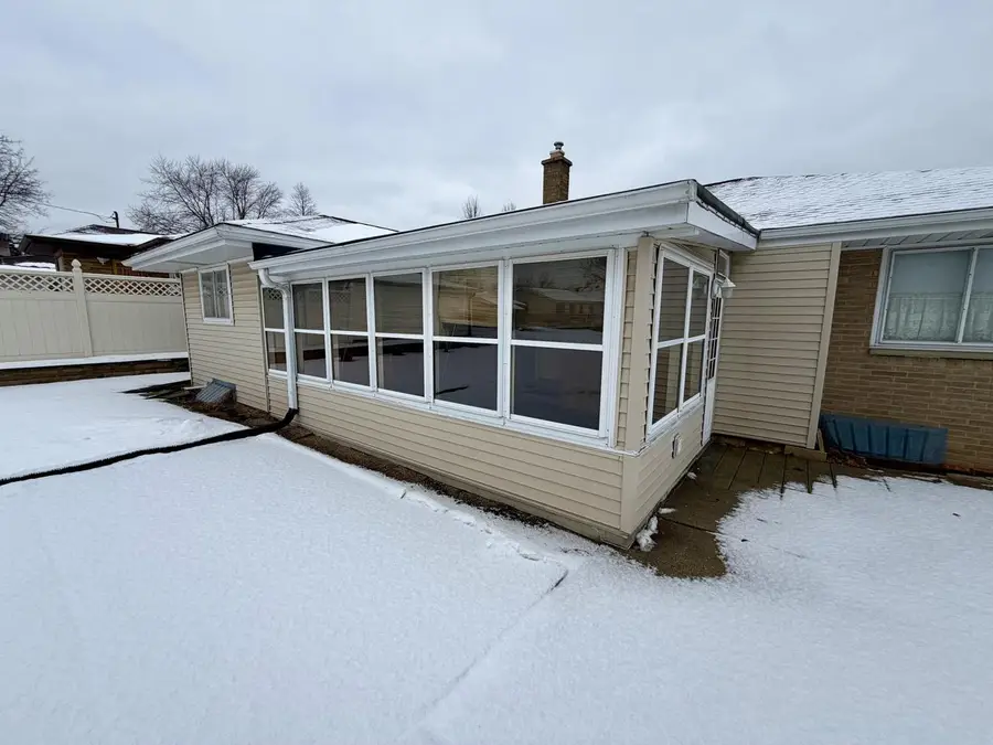 8541 W Mcmyron STREET, West Allis, WI 53214 - #3