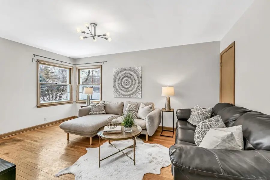 5648 N Dexter AVENUE, Glendale, WI 53209 - #2