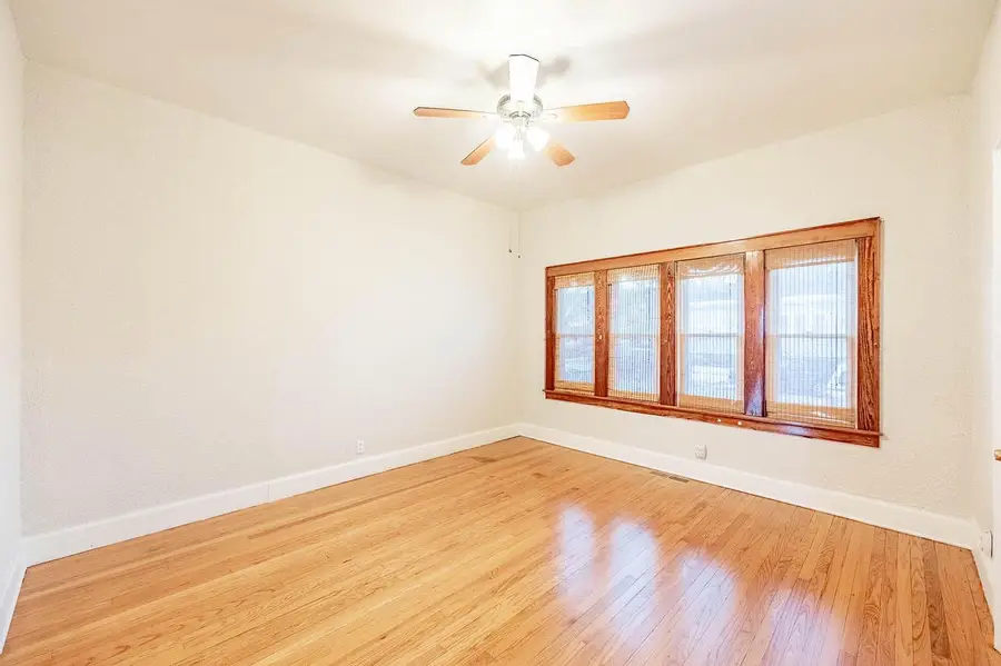 1032 S 4th STREET, Milwaukee, WI 53204 - #2