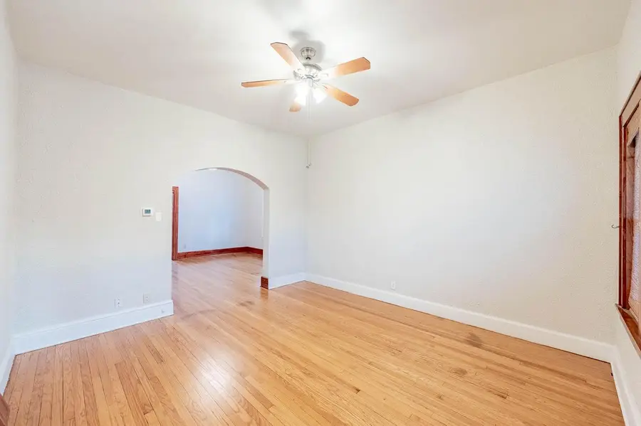 1032 S 4th STREET, Milwaukee, WI 53204 - #3