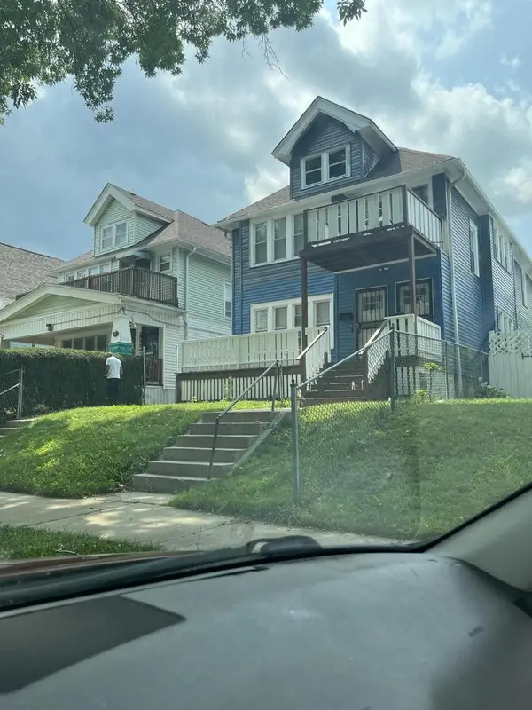 2941 N 26th STREET #2943, Milwaukee, WI 53206