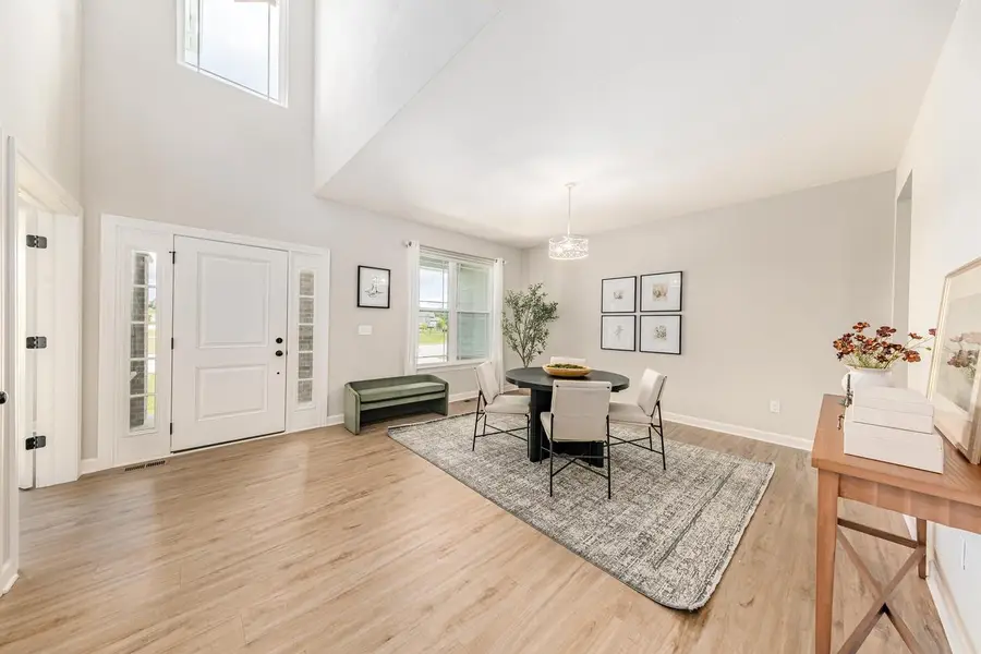 W242N5607 Simona COURT, Sussex, WI 53089 - #2