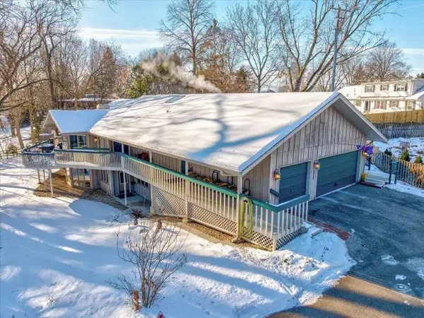 1816 Eastwood Avenue, Janesville, WI 53545