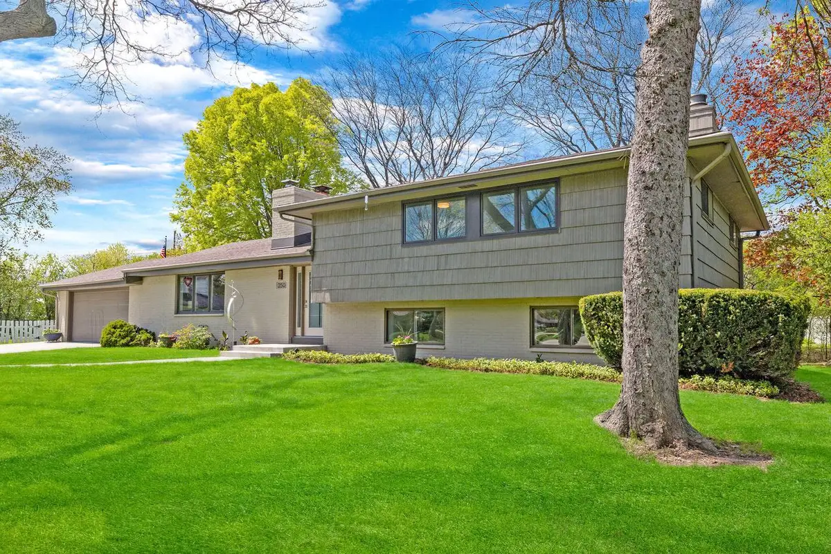 250 W Suburban COURT, Fox Point, WI 53217 - #1