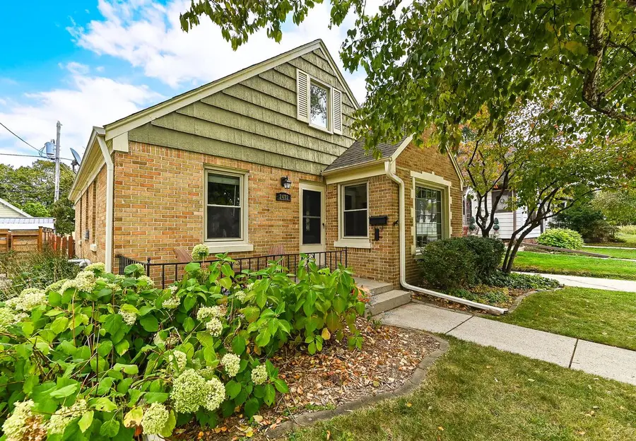 2472 N 73rd STREET, Wauwatosa, WI 53213 - #2