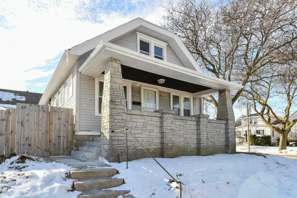 5327 W Wright STREET, Milwaukee, WI 53210