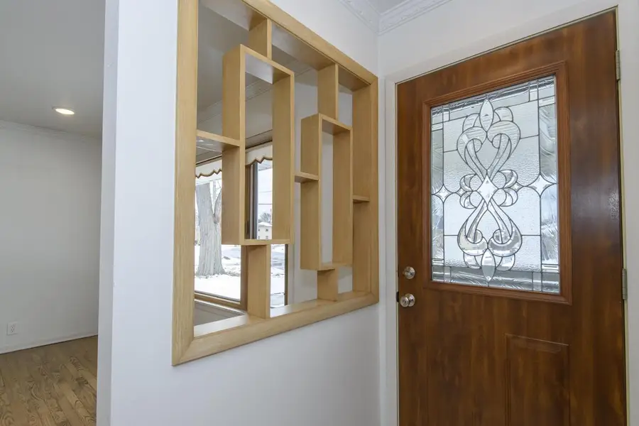 7028 W Crawford AVENUE, Milwaukee, WI 53220 - #2