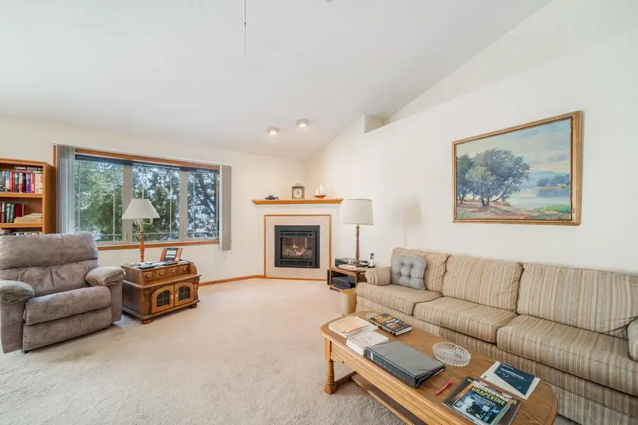 4209 Elmwood COURT, Sheboygan, WI 53081 - #3