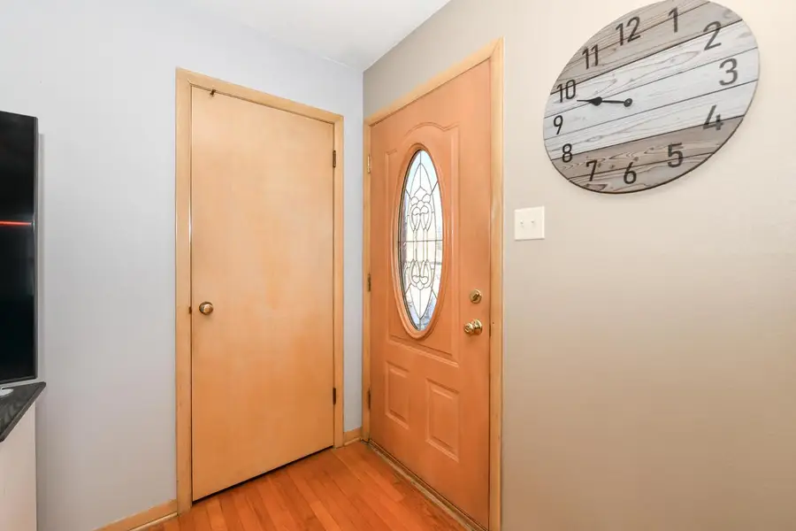 3755 E Van Eimeren AVENUE, Cudahy, WI 53110 - #3