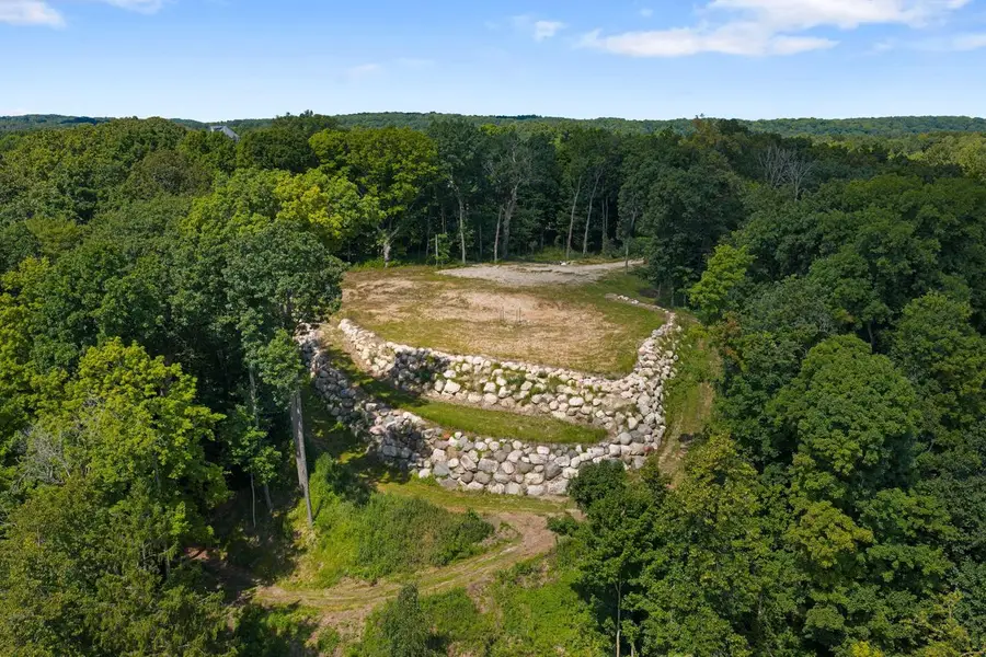 3811 COUNTY HIGHWAY C, West Bend, WI 53095 - #2