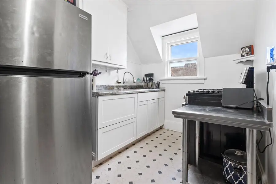 1420 Wisconsin AVENUE #1422,1422 1/2, Racine, WI 53403 - Image #2