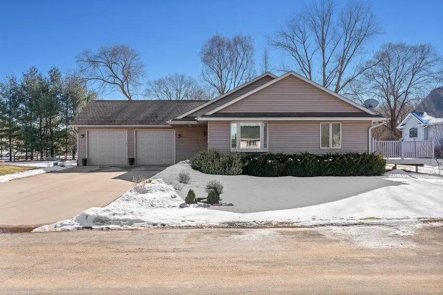 24321 Bluebird COURT, Trempealeau, WI 54661 - #2