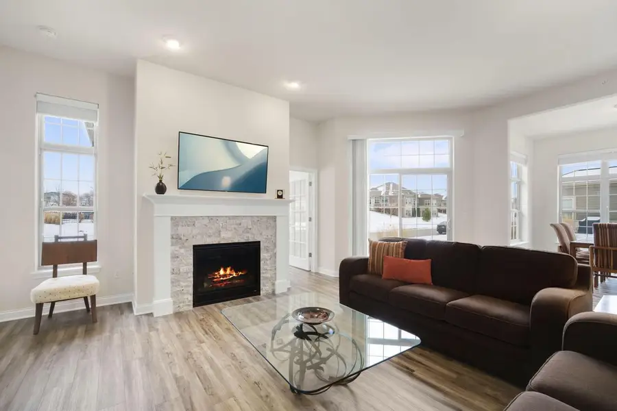 4417 Creekside PASS, Brookfield, WI 53005 - #3