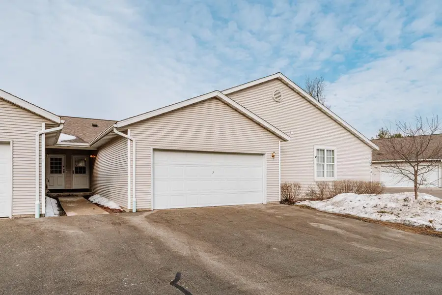 565 Slinger ROAD #C-3, Slinger, WI 53086 - #2