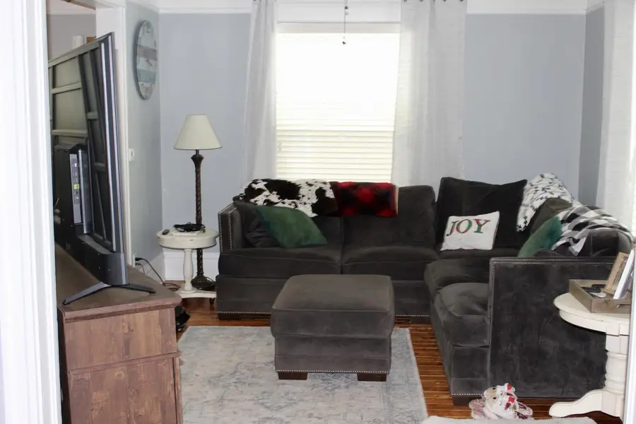 225 Maple AVENUE, Walworth, WI 53184 - #3