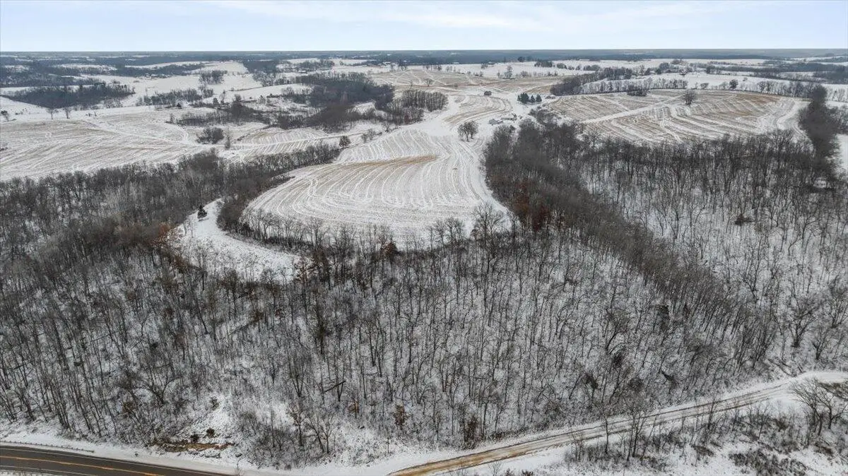 E8527 NELSON ROAD, Readstown, WI 54652 - #1