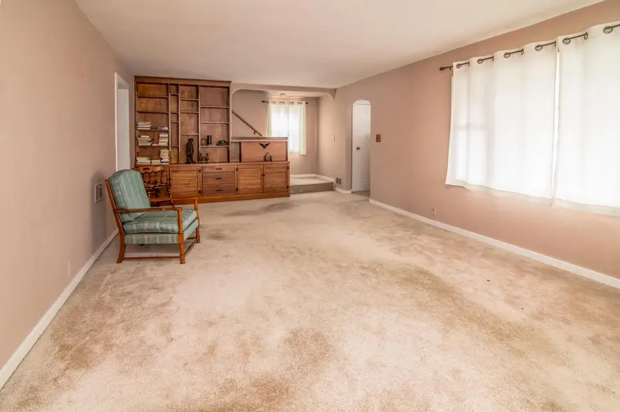 921 N Center STREET, Beaver Dam, WI 53916 - #2