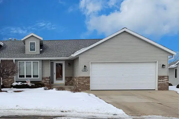 1648 White Tail RUN, Hartford, WI 53027