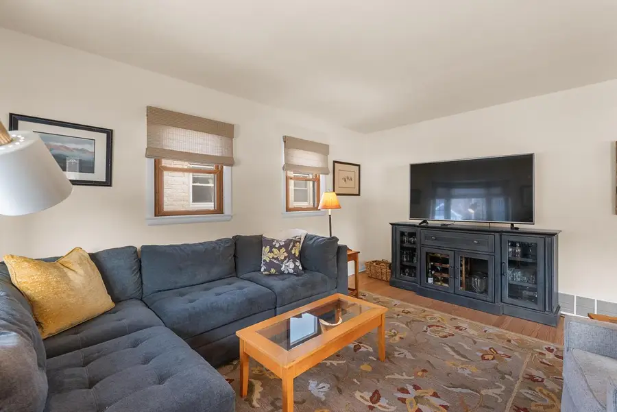 102 S Highland AVENUE, Thiensville, WI 53092 - #3