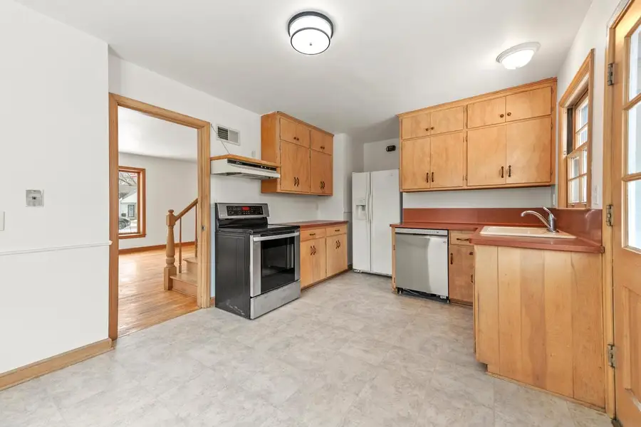 8338 N Whitney ROAD, Fox Point, WI 53217 - #3