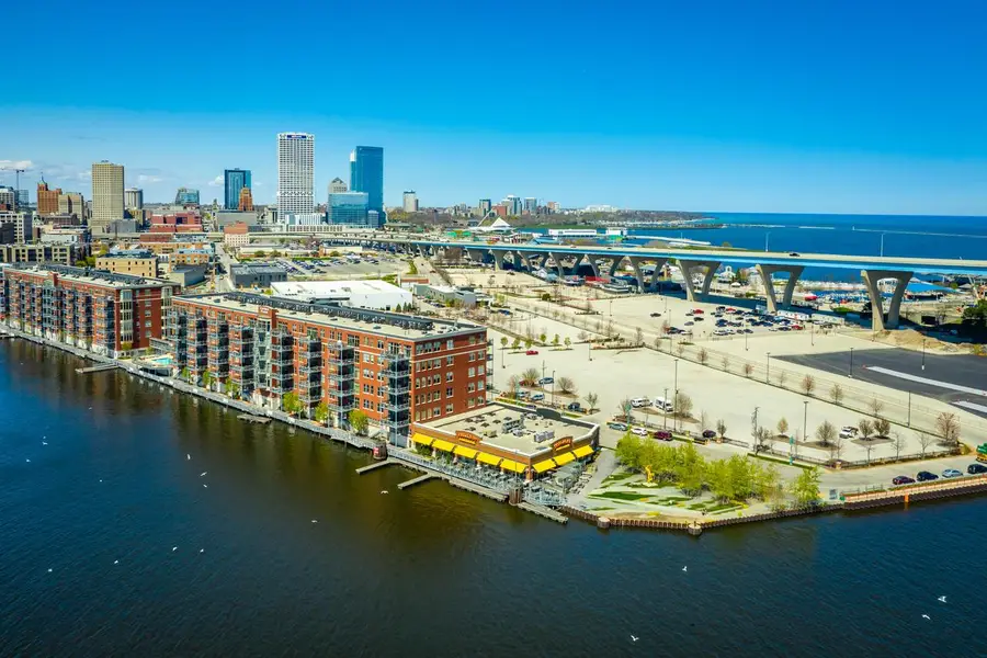 601 E Erie STREET #313, Milwaukee, WI 53202 - #2