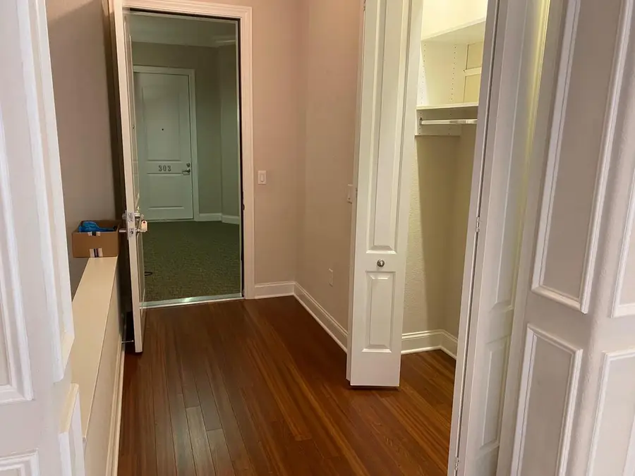 19155 Thomson DRIVE #304, Brookfield, WI 53045 - #3