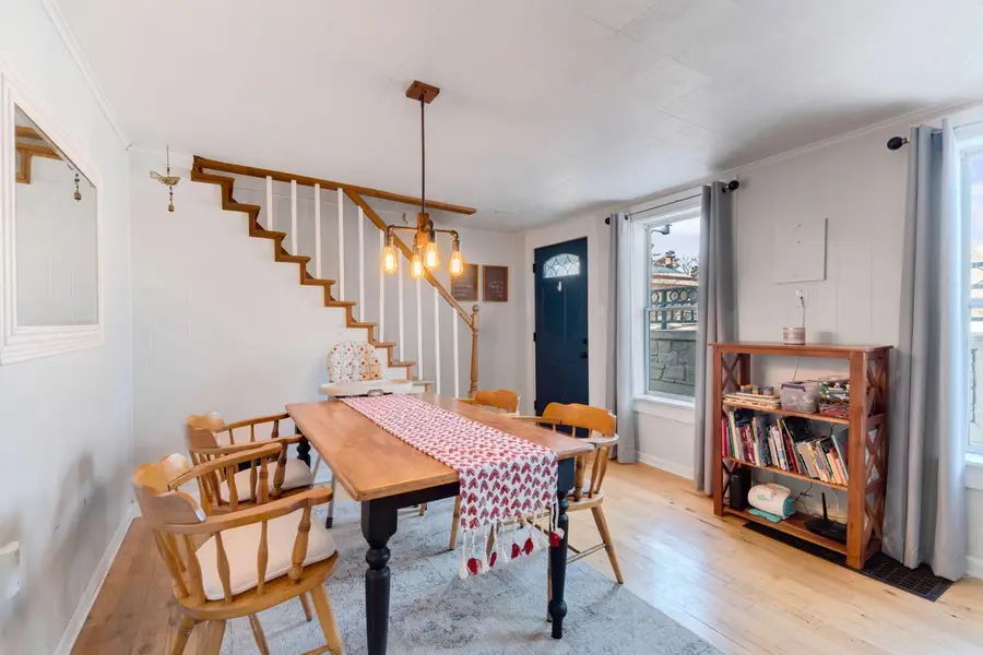 343 E Green Bay AVENUE, Saukville, WI 53080 - #2