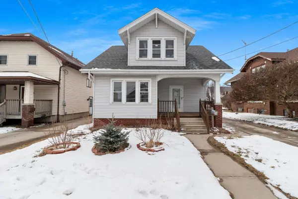 1810 S 10th STREET, Manitowoc, WI 54220