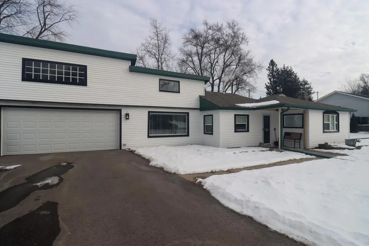 6111 247th AVENUE, Salem, WI 53168 - #1