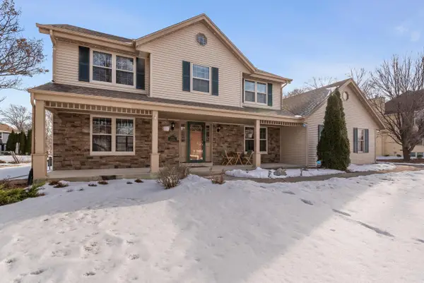 N53W15161 Glenmeadow COURT, Menomonee Falls, WI 53051