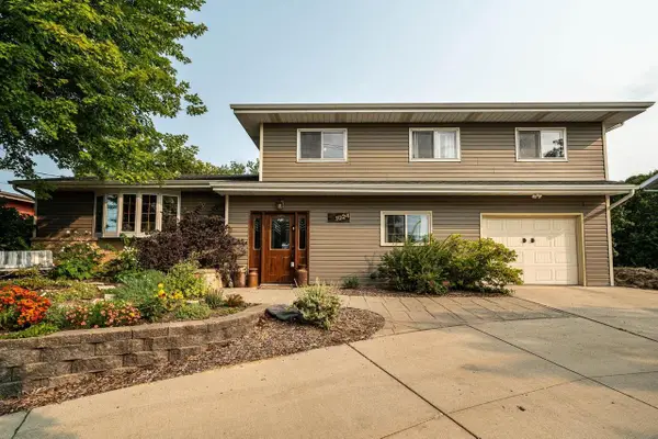 1024 Boughton STREET, Watertown, WI 53094