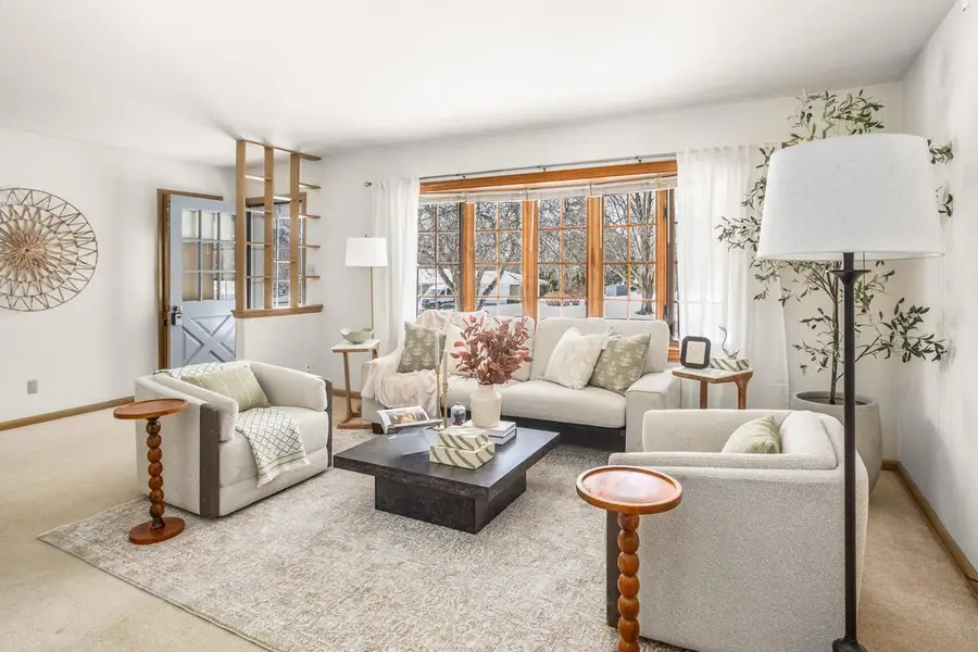 3260 Nassau DRIVE, Brookfield, WI 53045 - #3