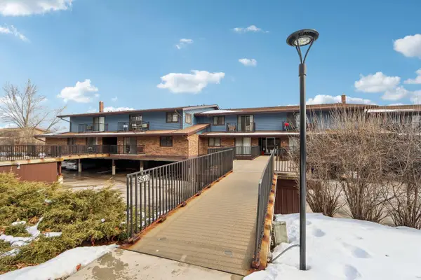 8510 W Waterford AVENUE #5, Greenfield, WI 53228