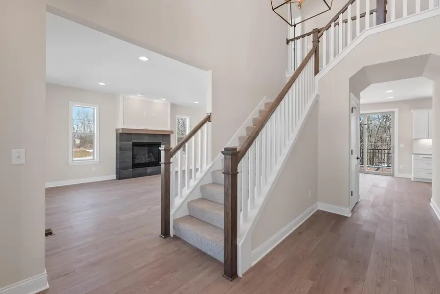 W192N5472 Red Crown LANE, Menomonee Falls, WI 53051 - #2