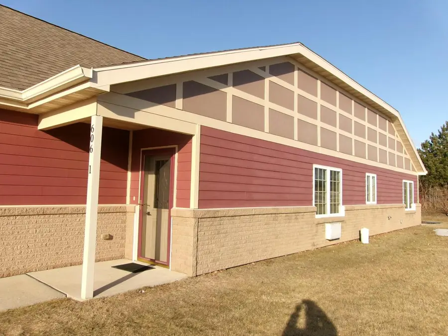 606 Danube COURT #1, Sheboygan Falls, WI 53085 - #3