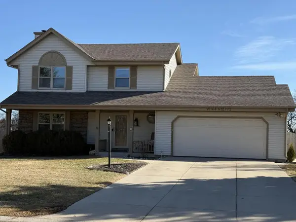 W144N10772 Lincoln DRIVE, Germantown, WI 53022