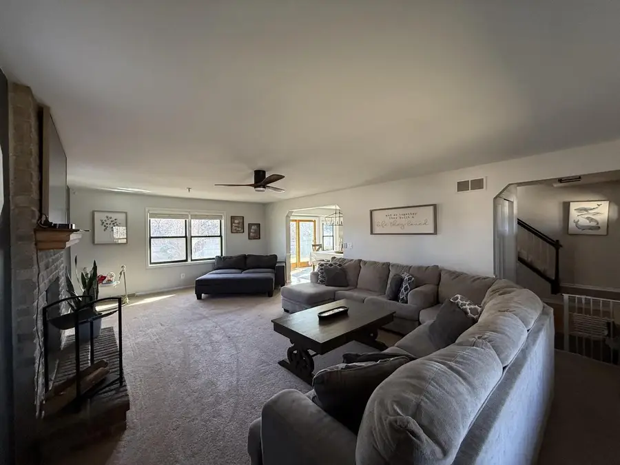 W144N10772 Lincoln DRIVE, Germantown, WI 53022 - #3