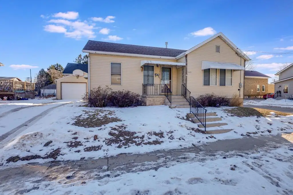 1423 S 14th STREET, Manitowoc, WI 54220 - #1