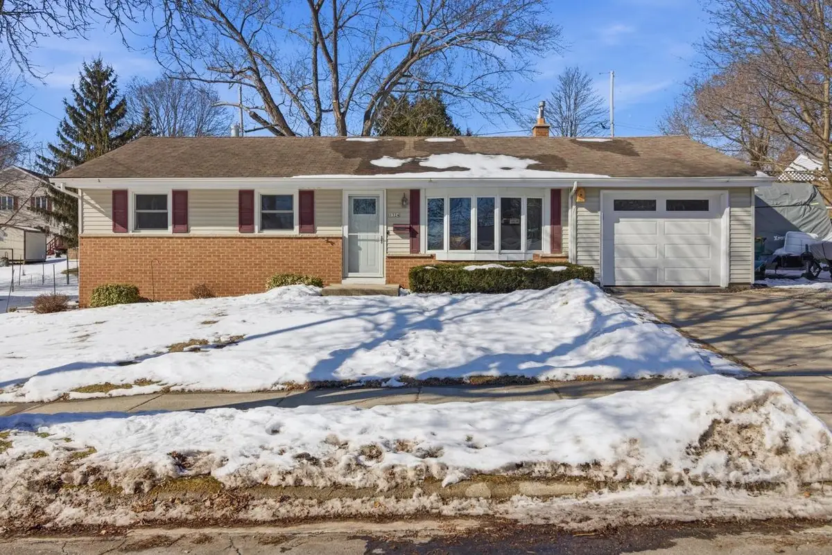 1324 N 13th AVENUE, West Bend, WI 53090 - #1