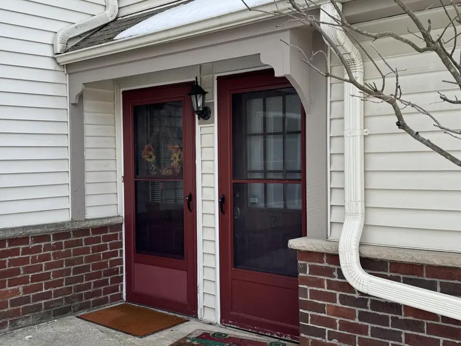 550 Pewaukee ROAD #C, Pewaukee, WI 53072 - #2