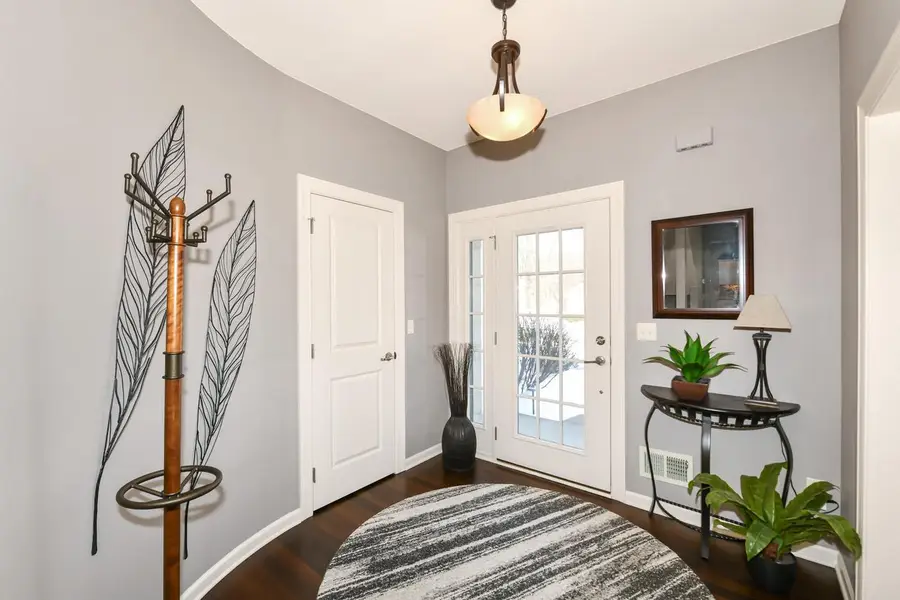 955 Dana LANE, Waukesha, WI 53189 - #3