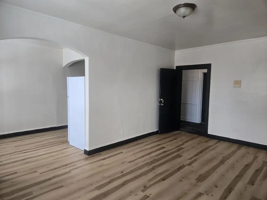 915 N 24th STREET, Milwaukee, WI 53233 - #3